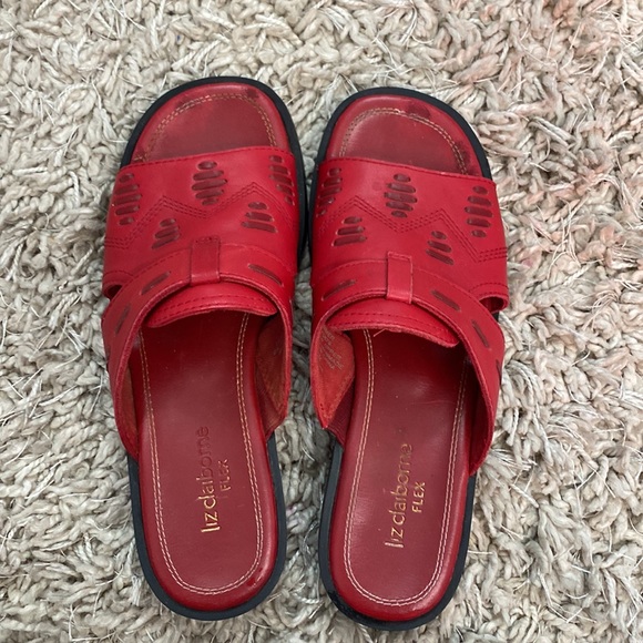 Liz Claiborne Sandals Flex red leather slip on casual beach summer comfort comfy - Picture 3 of 11